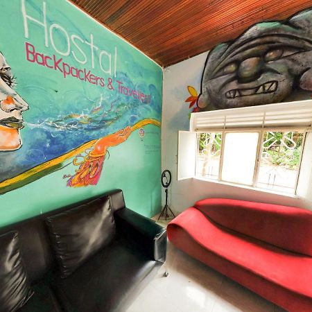 Backpackers And Travellers Hostel Neiva  Exteriör bild