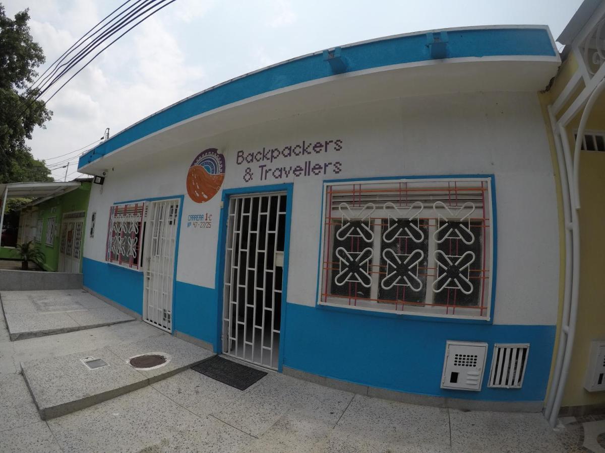 Backpackers And Travellers Hostel Neiva  Exteriör bild