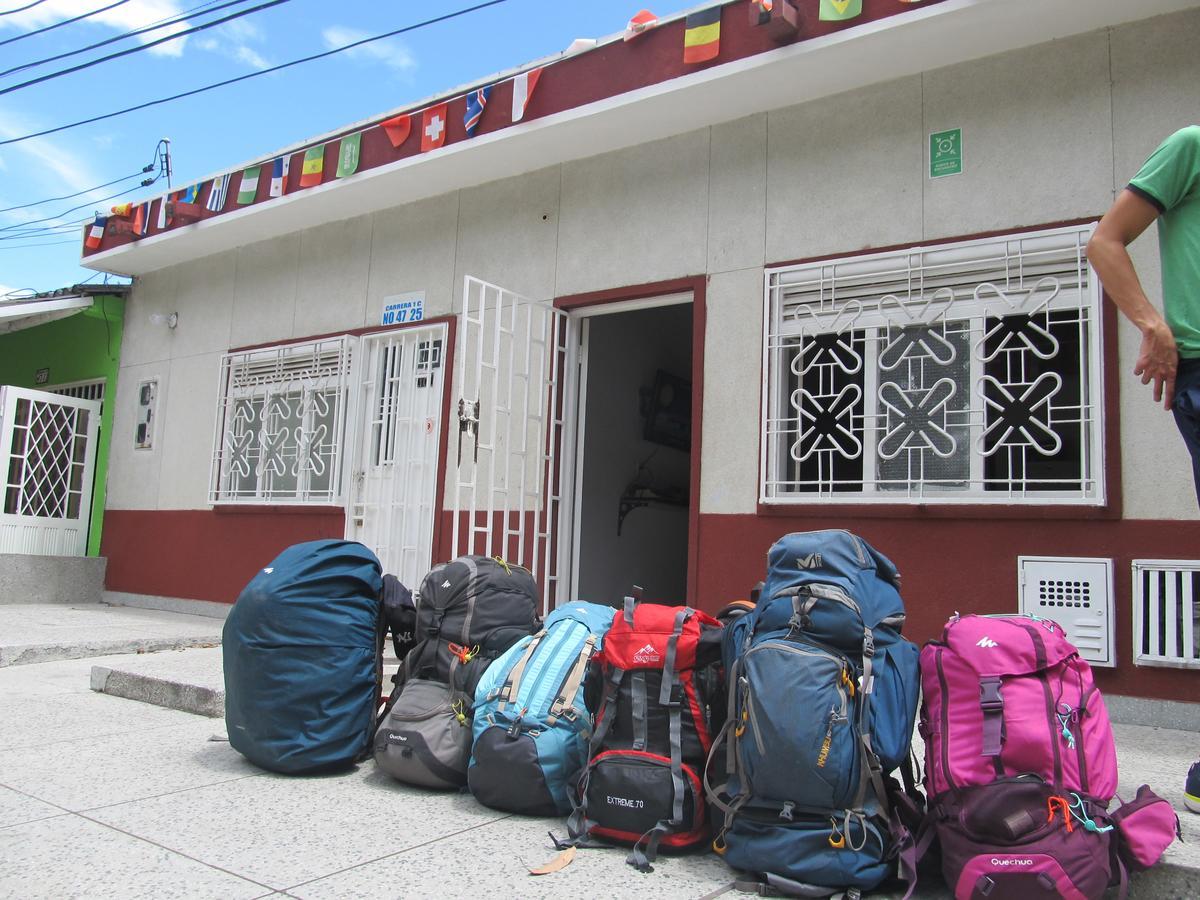 Backpackers And Travellers Hostel Neiva  Exteriör bild